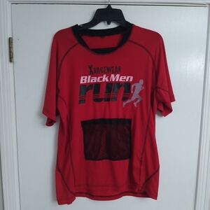 Source Unknown Red BlackMen Run Short Sleeve Performance Tee